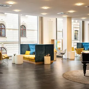 4* Otel Elaya Center
